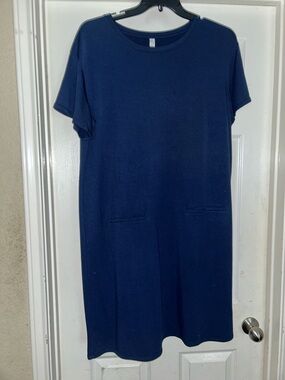 STYLUS Navy Short-Sleeve Mini Shift Dress